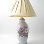 609 3352 TABLE LAMP